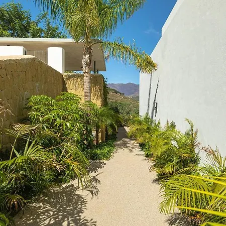 Villa H @ Cortesin